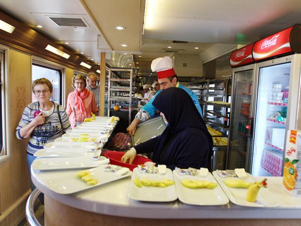 Luxury railway tour of Iran