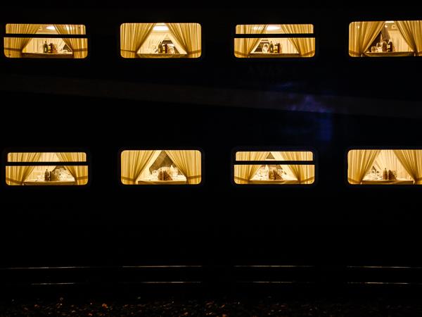 Luxury railway tour of Iran