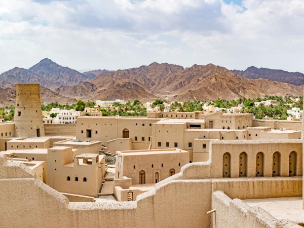 Oman vacation, Arabian Desert explorer