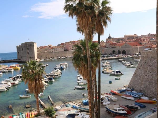 Dubrovnik & islands hiking vacation, Croatia
