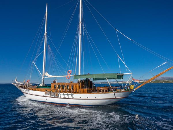 Croatia Gulet cruise Dubrovnik to Split