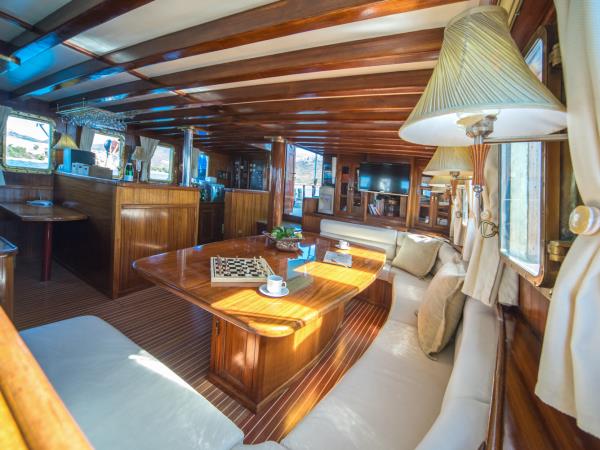 Croatia Gulet cruise Dubrovnik to Split