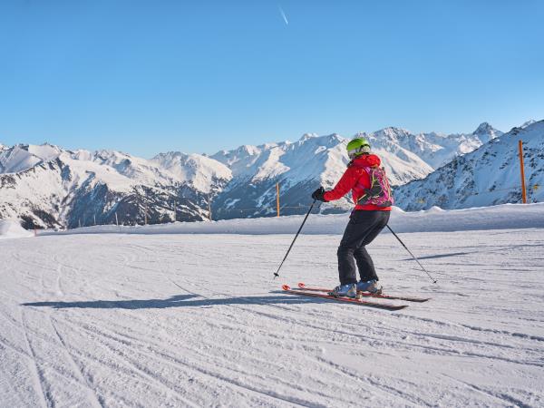 Learn to ski and yoga vacation in Austria