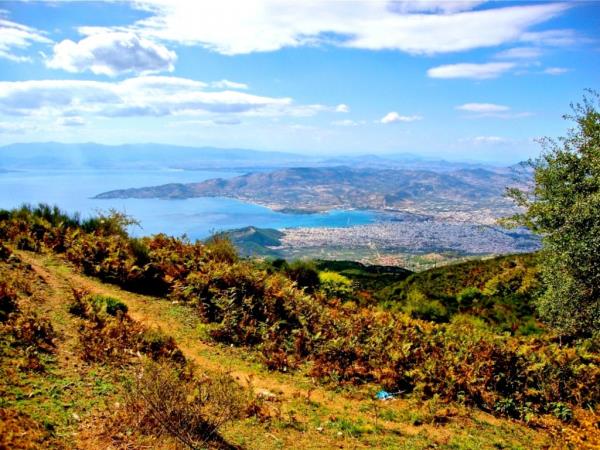 Pelion walking vacation in Greece
