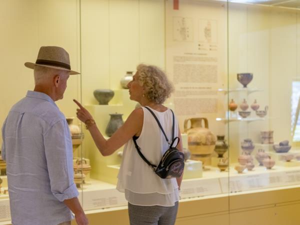 Classical Greece archeological vacation