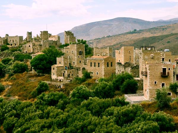 Peloponnese tailor made tour including the Mani Peninsula