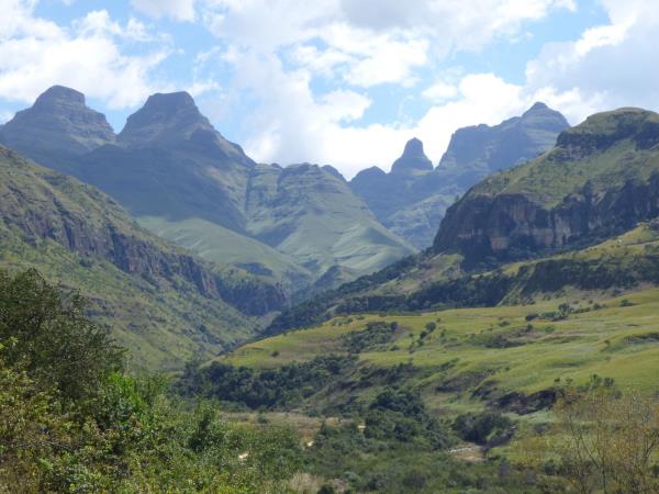 Drakensberg Mountains vacation in South Africa