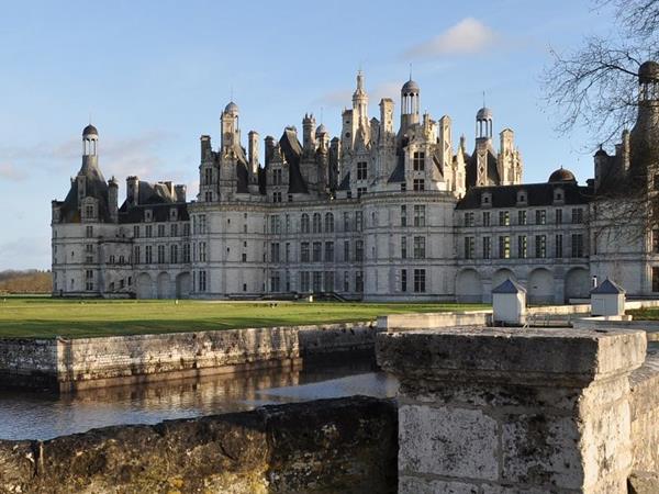 E-bike vacation in the Loire Valley