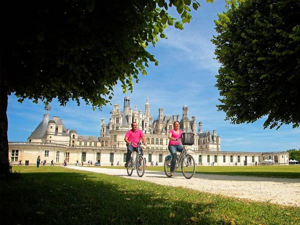 E-bike vacation in the Loire Valley