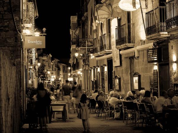 Valencia tailor made vacation in Spain