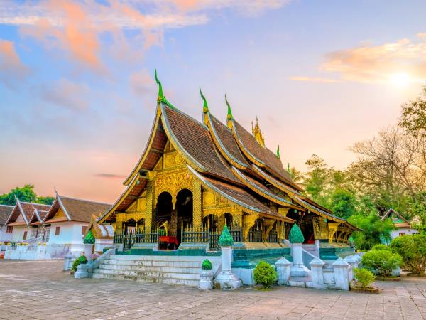 Laos small group tour