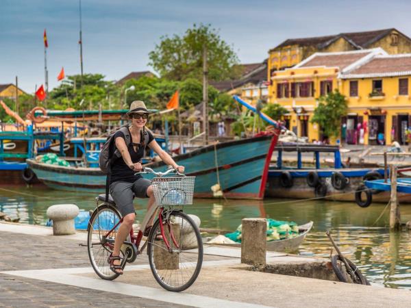 Vietnam adventure vacation, Pho, Fun & Sun