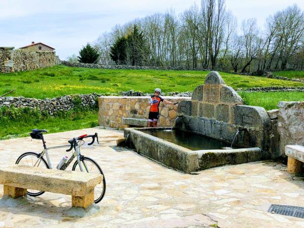 Gredos self guided cycling vacation in Spain