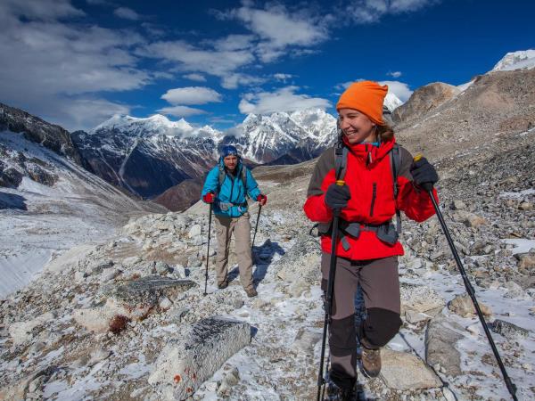 Manaslu Circuit hiking vacation, Nepal