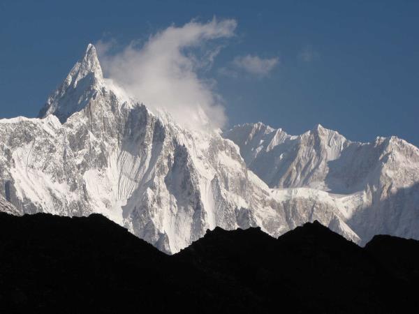 Manaslu Circuit hiking vacation, Nepal