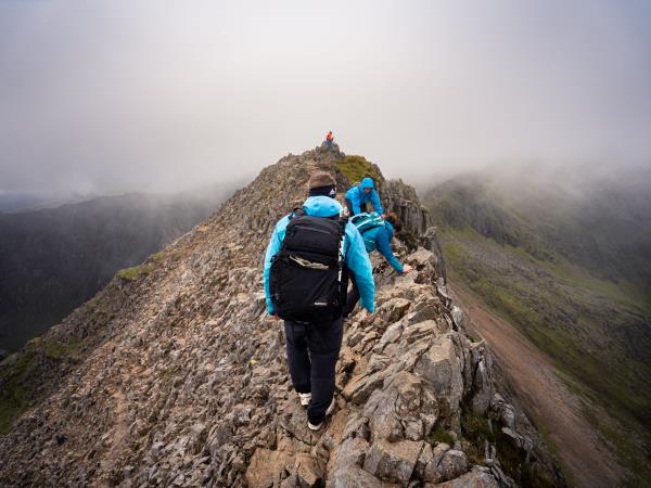 14 Peaks hiking tour in Snowdonia