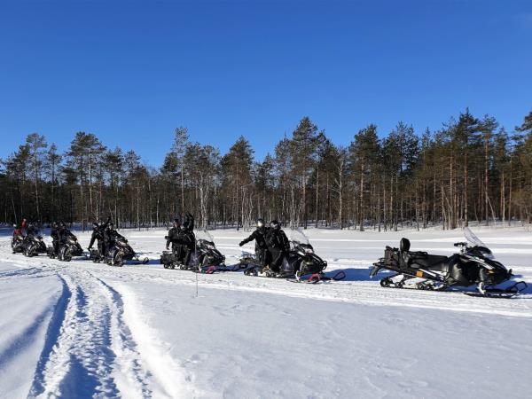 Guided winter vacation in Lapland