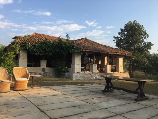 Off the beaten track vacation in Central India