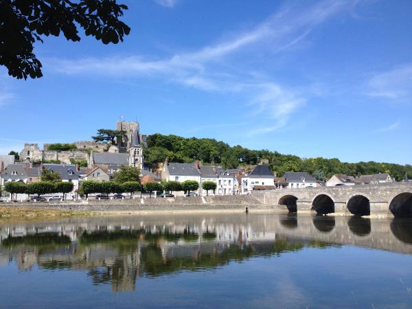 Loire cycling vacation in France