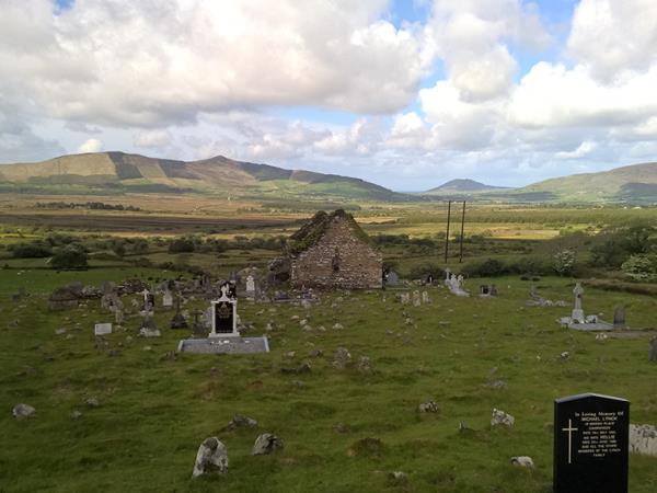 Ring of Kerry cycling vacation in Ireland