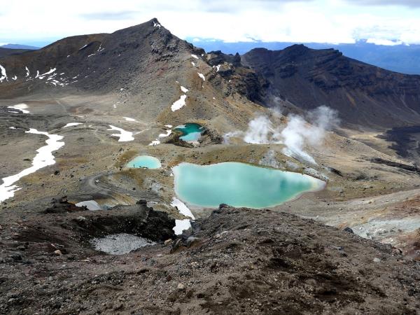 New Zealand culture & trekking self drive tour