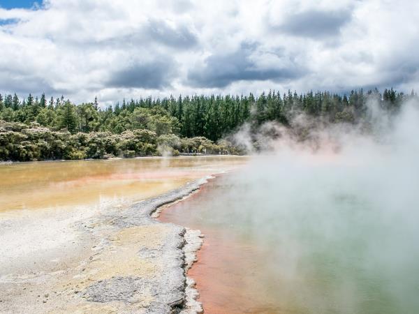New Zealand culture & trekking self drive tour