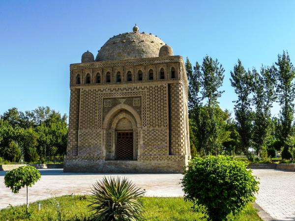 Uzbekistan tailor made vacation, colourful Uzbekistan