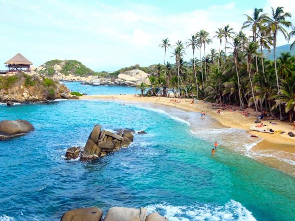 Colombia tailor made vacation, culture and coast