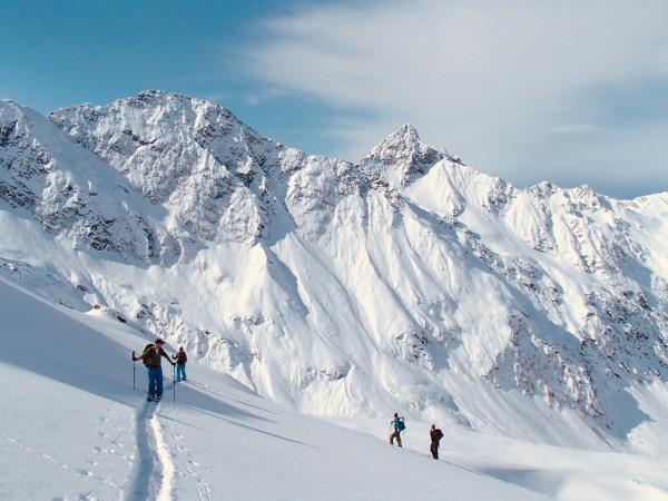 Austria learn to ski or splitboard vacation