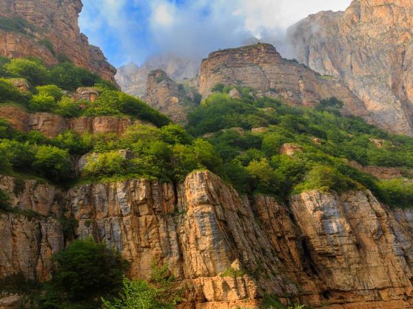 Azerbaijan Caucasus hiking vacation