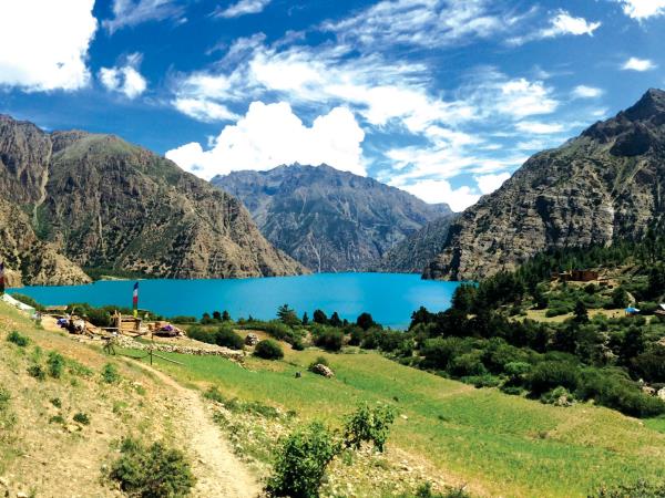 Great Himalaya Trail trek