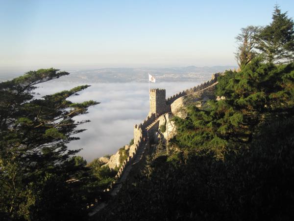 Portugal palaces and coast walks vacation