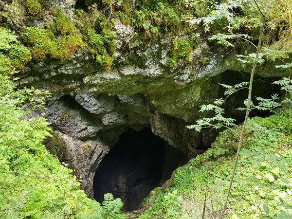 Romania hiking vacation in Apuseni National Park