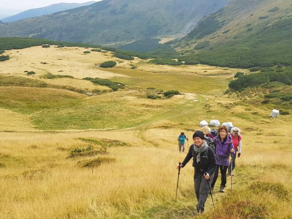Romania hiking vacation