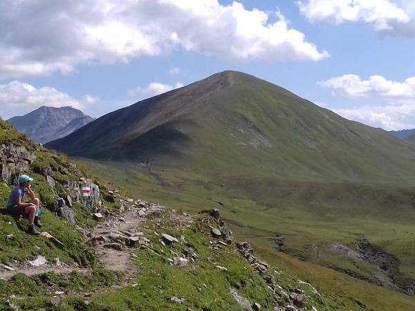 Alpine walking vacation in Switzerland