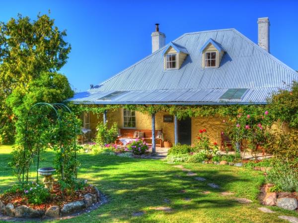 Tasmania self drive holiday for Australians