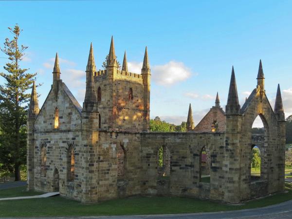 Holiday to Tasmania for New Zealanders