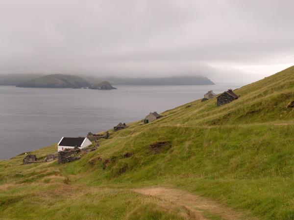Dingle Peninsula self guided walking vacation