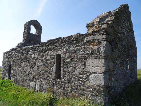 Isle of Man coastal path walking vacation