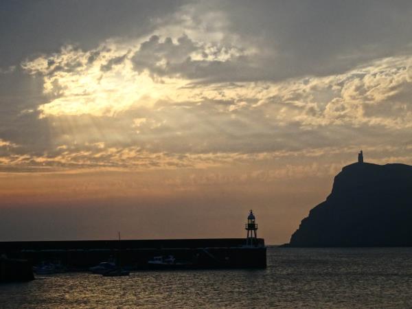Isle of Man coastal path walking vacation