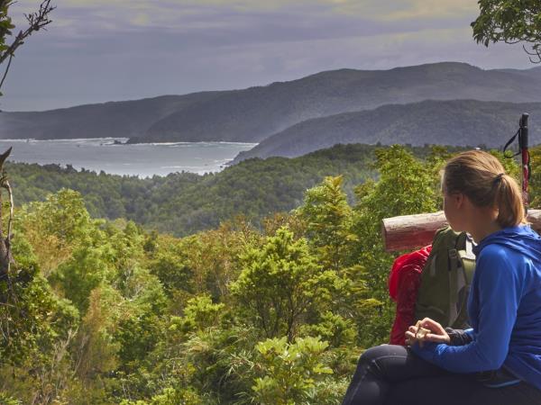 7-Day Epic Pacific Coast Trekking