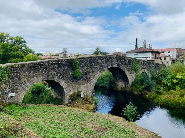 The French Way hiking vacation, Sarria - Santiago