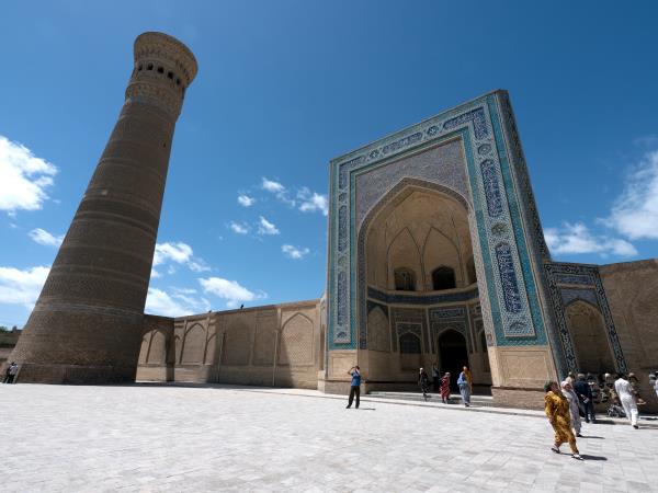 Central Asia budget adventure tour