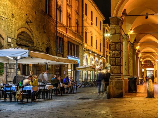 Italy walking and food vacation