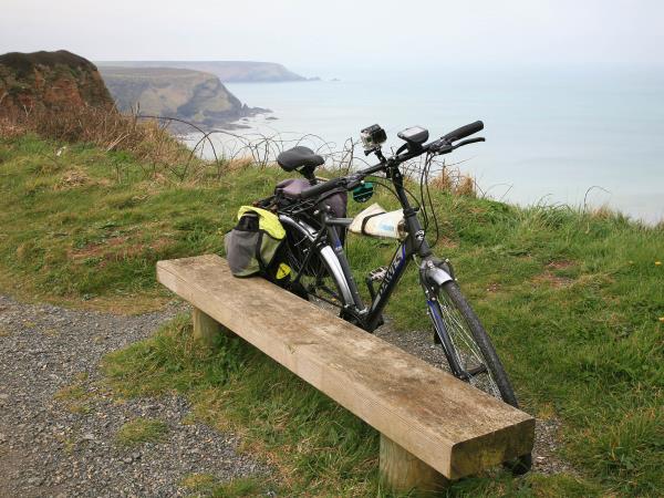 Cycling holiday in Cornwall, England
