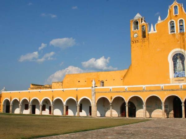 Yucatan biking vacation in Mexico