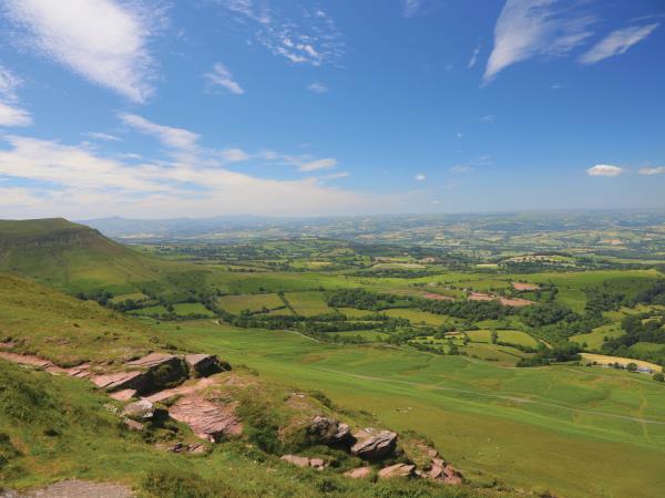 Offa’s Dyke walking holiday in Wales & England