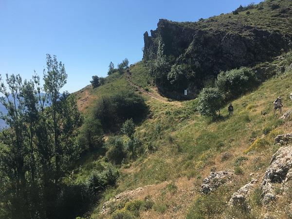 Sierra de Mariola walking vacation in Costa Blanca