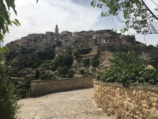 Sierra de Mariola walking vacation in Costa Blanca
