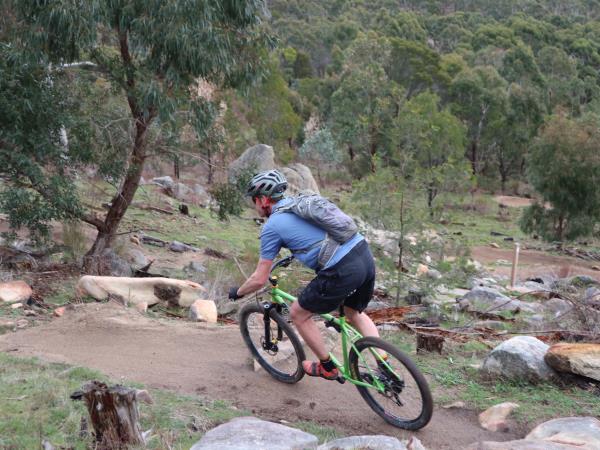 Mountain biking tour in Victoria